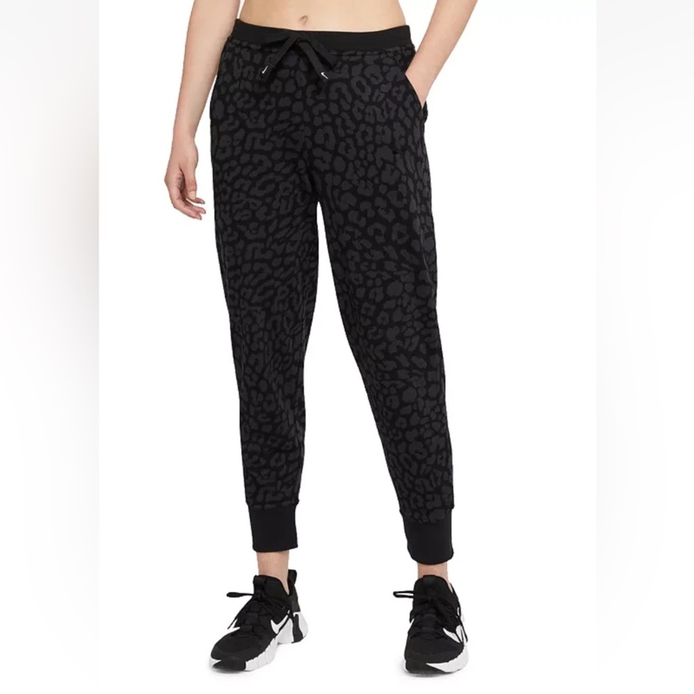 Nike Dri-Fit Get Fit Joggers Animal Print Size Small